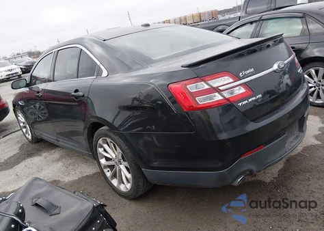 2013 Ford Taurus Limited z USA, uszkodzony, nr VIN 1FAHP2F84DG125836